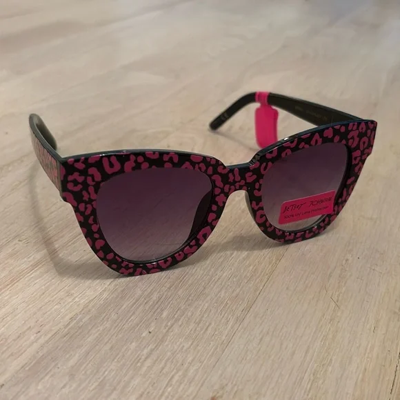 Betsey Johnson | Accessories | Nwt Betsey Johnson Black Pink  display picture 3